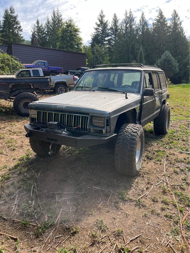 1993 Jeep Cherokee · Sport Utility 4D in Everson, WA (photo 9) — photo 9