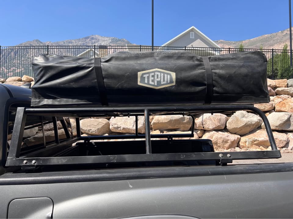 Ruggedized Tepui Rooftop Tent with Annex, anti condensation mat, sheets, and mat (photo 6) — photo 6