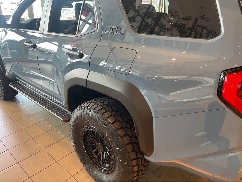 2025 Toyota 4Runner TRD Off-Road i-FORCE MAX in Phoenix, AZ (photo 4) — photo 4