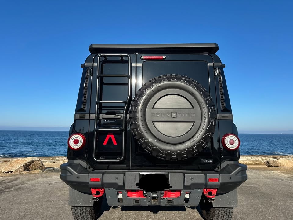 2024 INEOS Grenadier Station Wagon Fieldmaster – Halo Edition in Pacific Grove, CA (photo 8) — photo 8