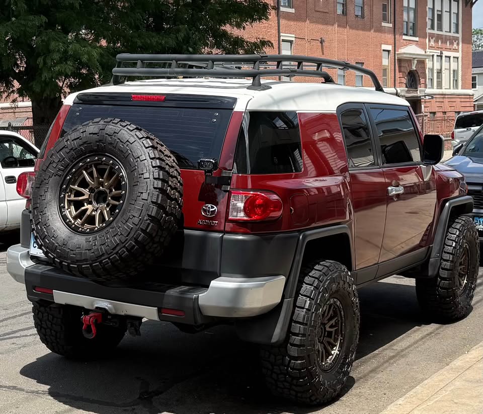 2008 Toyota Fj Cruiser in Stratford, CT (photo 4) — photo 4