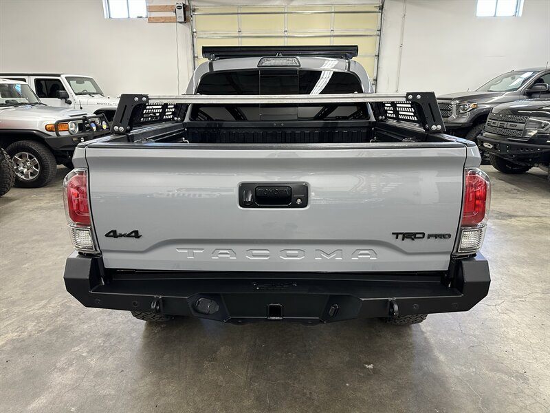 2017 Toyota tacoma trd pro (photo 4) — photo 4
