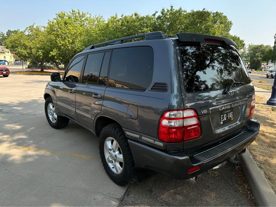2004 Toyota Landcruiser · Turn Key Camping Rig in Greeley, CO (photo 9) — photo 9