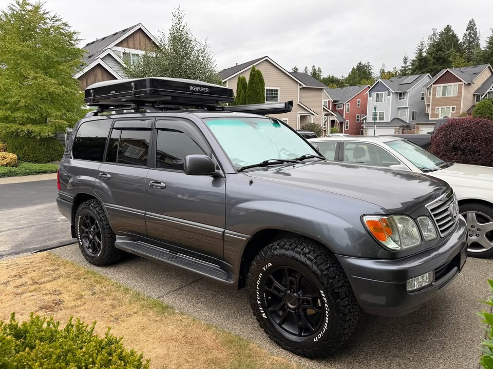 2006 Lexus LX LX 470 Sport Utility 4D in Auburn, WA (photo 3) — photo 3