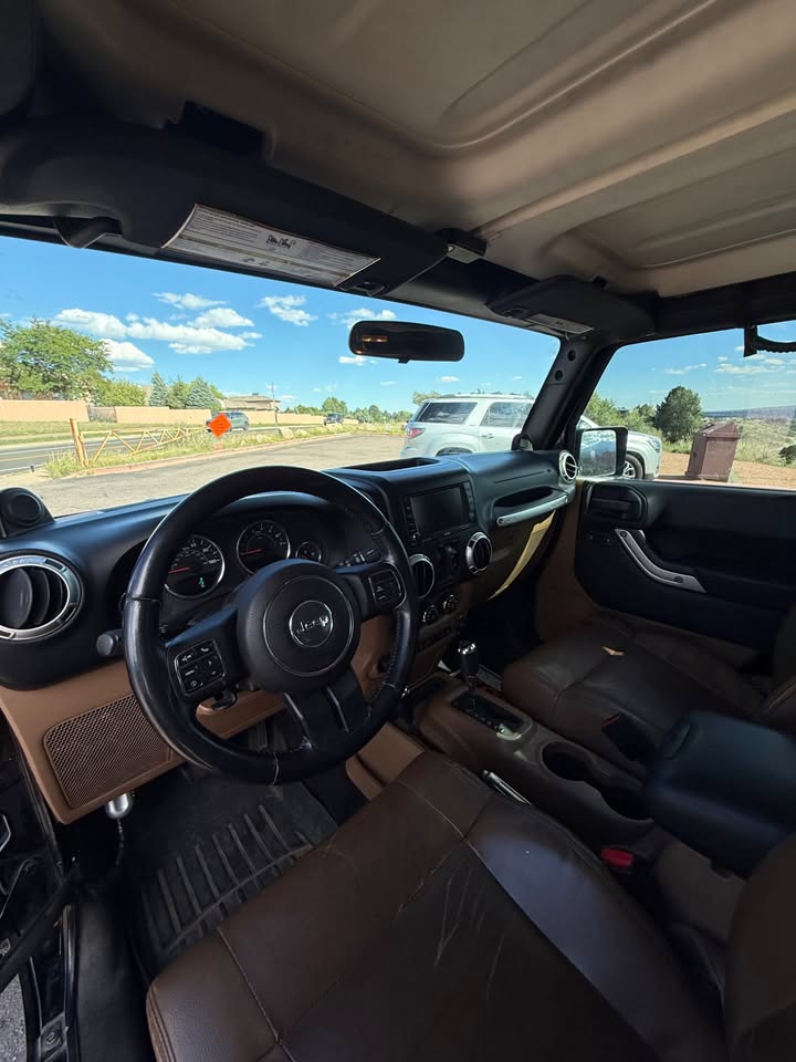 2011 Jeep wrangler unlimited sahara in Colorado Springs, CO (photo 11) — photo 11