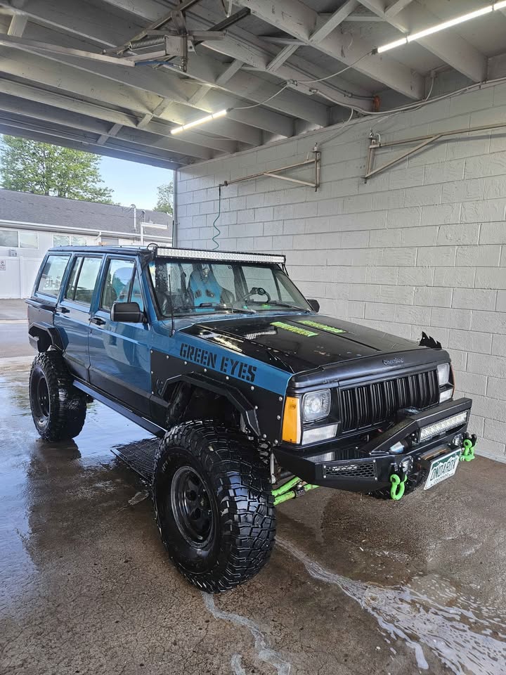 1993 Jeep Cherokee · Sport 4D in Wheat Ridge, CO (photo 2)