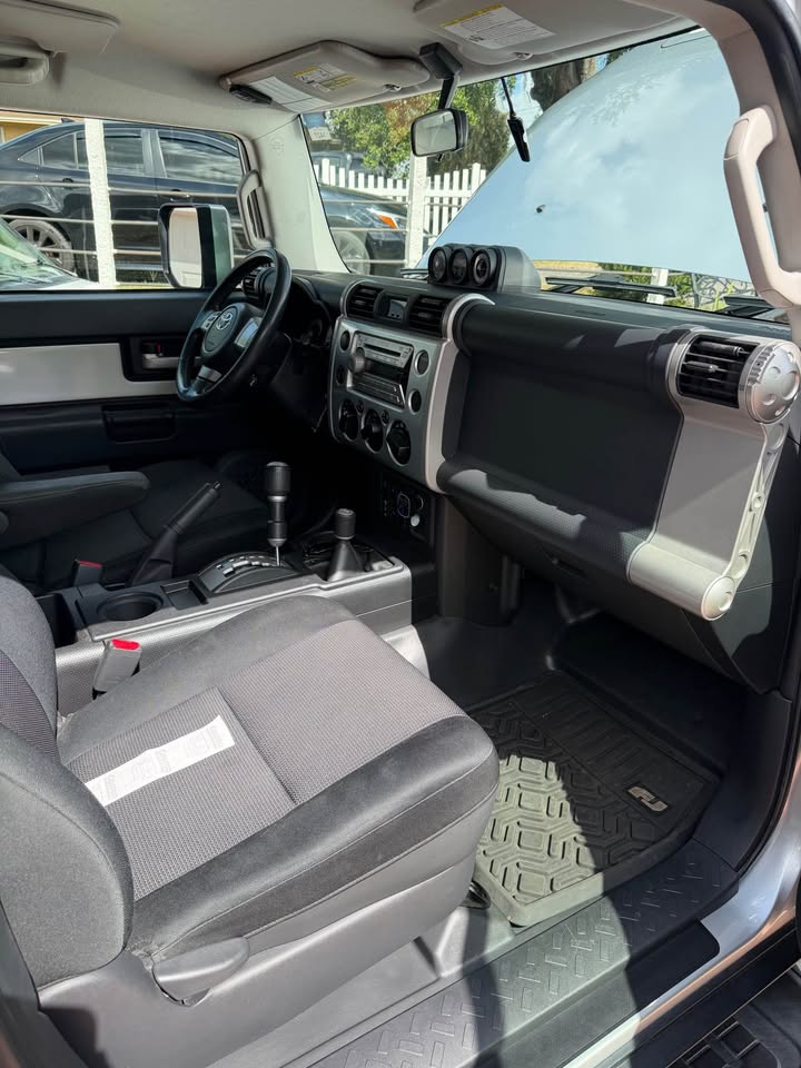 2008 Toyota FJ Cruiser · 4WD in Apopka, FL (photo 5) — photo 5