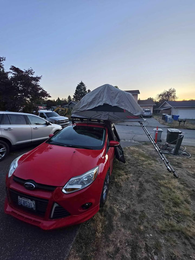 Yakima Skyrise SL Rooftop Tent in Kent, WA (photo 1)
