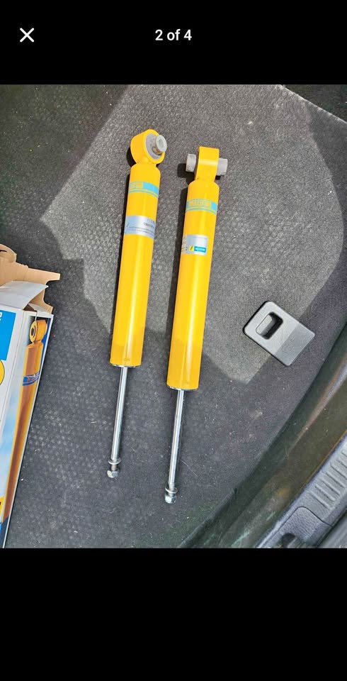 BILSTEIN B8 SHOCKS AND STRUTS BRAND NEW 24264563 35264552 in Brooklyn, NY (photo 1)