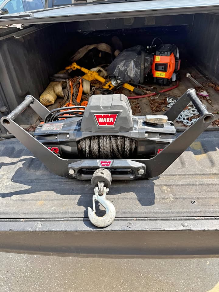 10,000lb. Warn Winch in Summerville, SC (photo 1) — photo 1