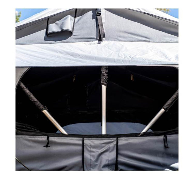 Smittybilt XL Rooftop Tent — photo 3