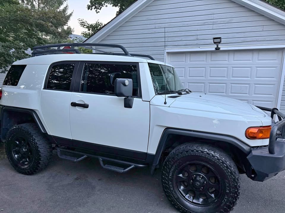 2012 Toyota FJ Cruiser in Denver, CO (photo 1)