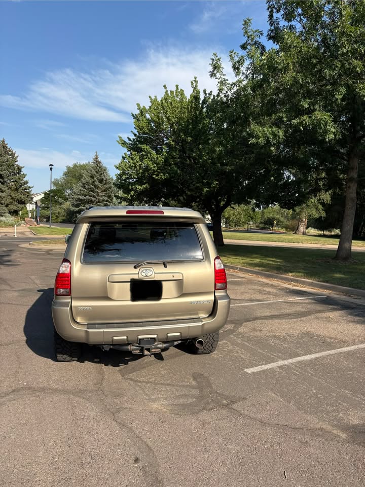 2007 Toyota 4Runner in Fort Collins, CO (photo 6)