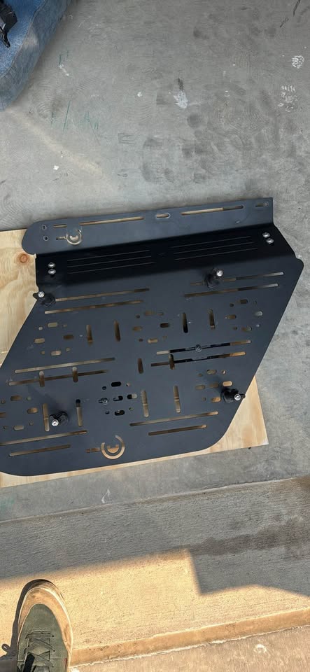 2 Toyota Prinsu pro accessory panels — photo 3