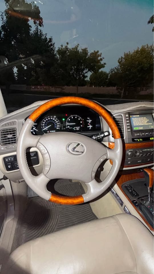 2006 Lexus LX470 in Tracy, CA (photo 10) — photo 10
