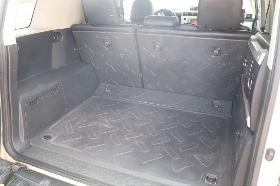2011 Toyota FJ Cruiser in Tempe, AZ (photo 11) — photo 11