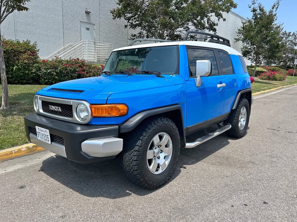 2007 Toyota FJ Cruiser in San Marcos, CA (photo 1) — photo 1