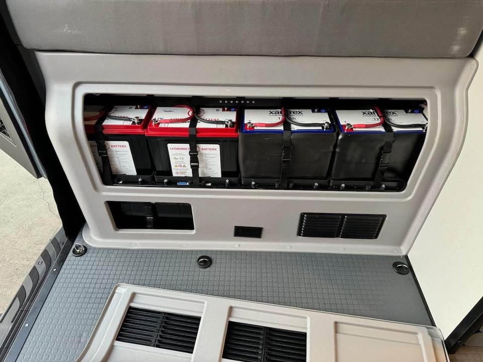 2021 Winnebago Revel Camper Van (photo 5) — photo 5