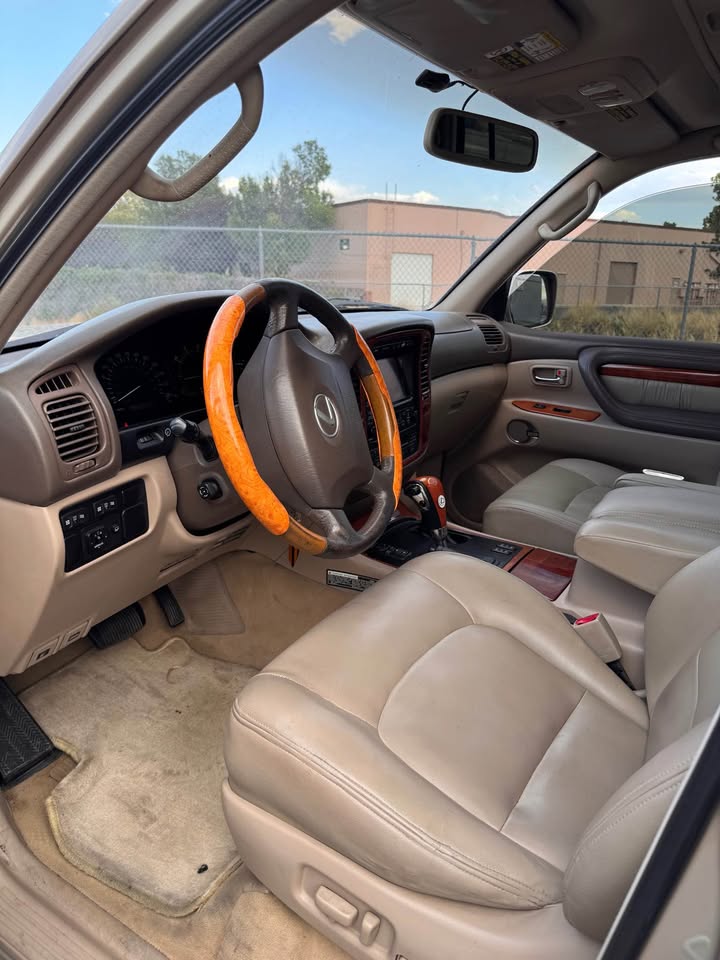 2002 Lexus LX · LX 470 Sport Utility 4D in West Jordan, UT (photo 5) — photo 5