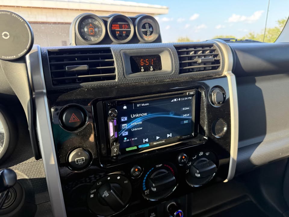 2008 Toyota FJ Cruiser · Sport Utility 2D in San Marcos, TX (photo 8) — photo 8