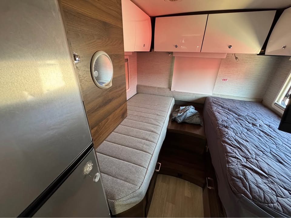 2026 Winnebago Revel Sport 44N in Fort Worth, TX (photo 11) — photo 11