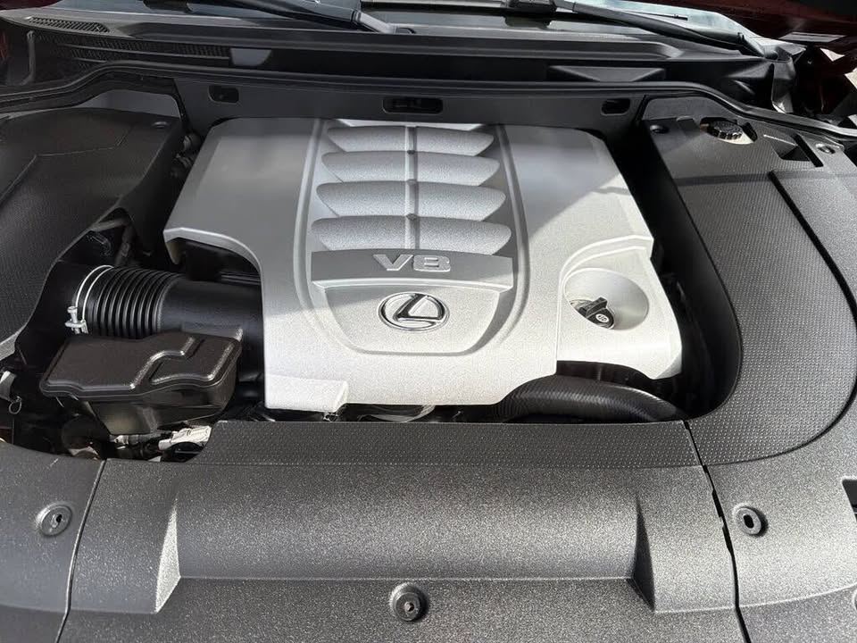 2010 Lexus LX 147.9K miles in Everett, WA (photo 11) — photo 11