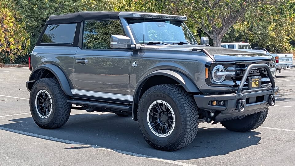 2022 Ford Bronco Outer Banks Sport Utility 2D in Fremont, CA (photo 1)