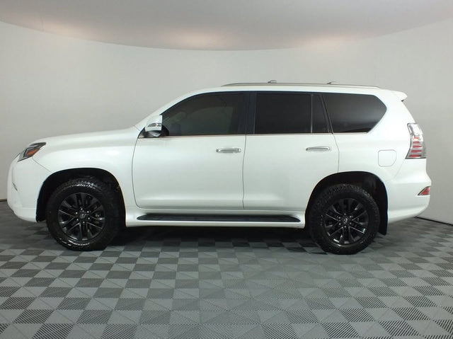 2021 Lexus GX — photo 3