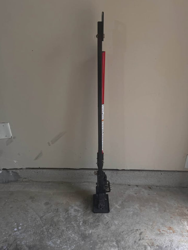 Hi-Lift 48" Farm / Off-Road Jack (Model HL-484) – Excellent Condition — photo 2