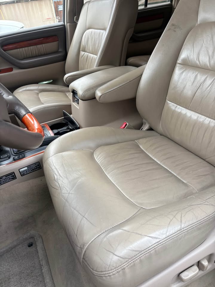 2000 Lexus LX · LX 470 Sport Utility 4D in Nampa, ID (photo 7) — photo 7