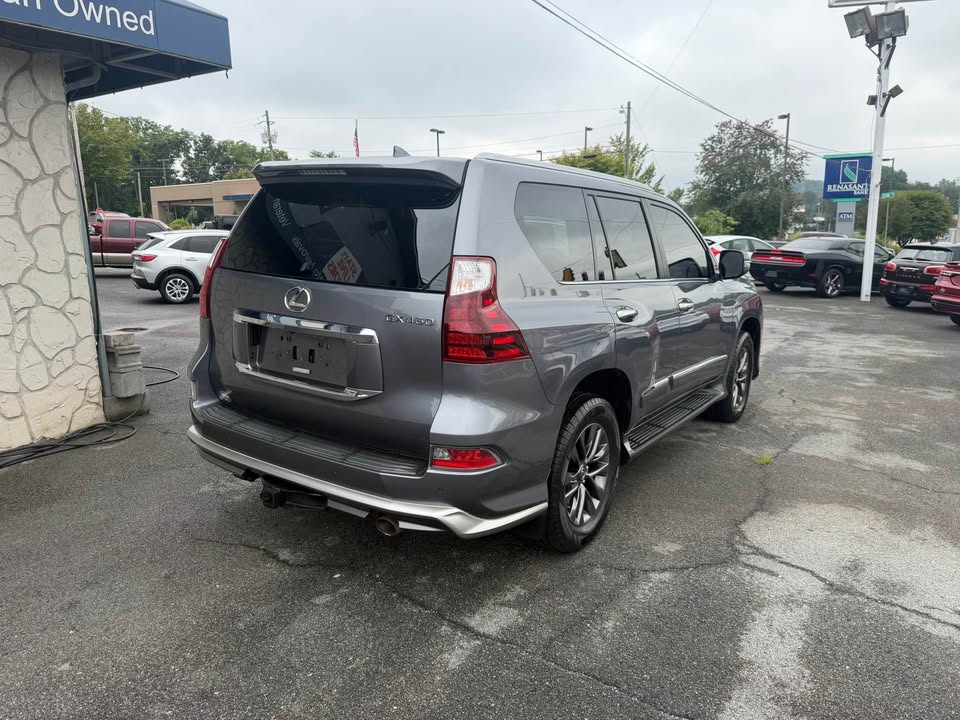 2019 Lexus GX · GX 460 Premium Sport Utility 4D (photo 4) — photo 4