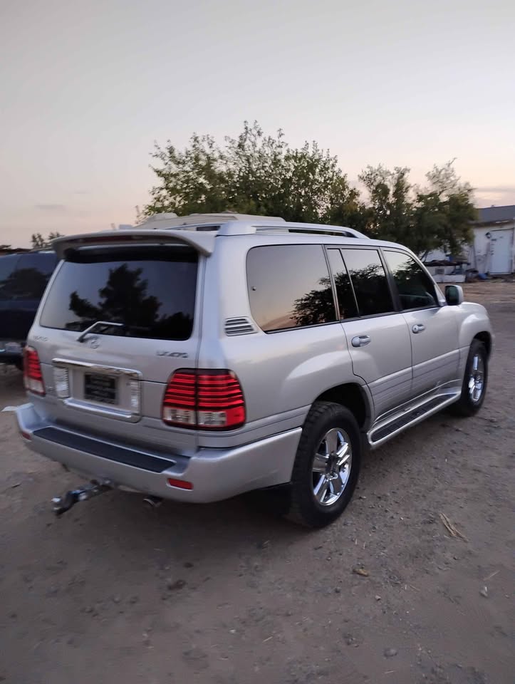 2007 Lexus LX · LX 470 Sport Utility 4D in Orland, CA (photo 8) — photo 8