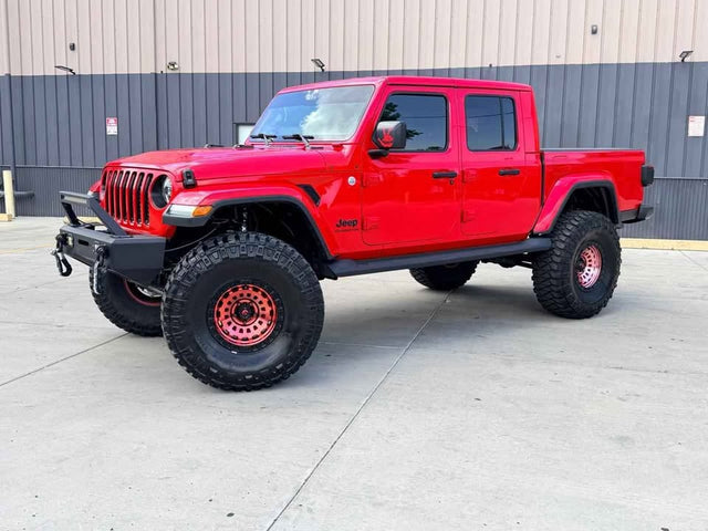 2020 Jeep Gladiator · Overland Pickup 4D 5 ft — photo 2
