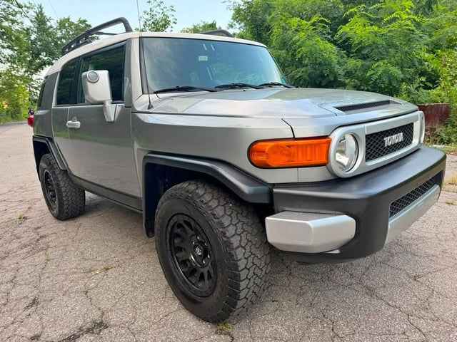 2010 Toyota FJ Cruiser in Paterson, NJ (photo 1)