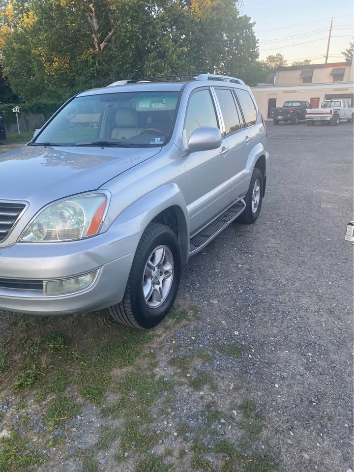 2008 Lexus GX · GX 470 Sport Utility 4D (photo 3) — photo 3