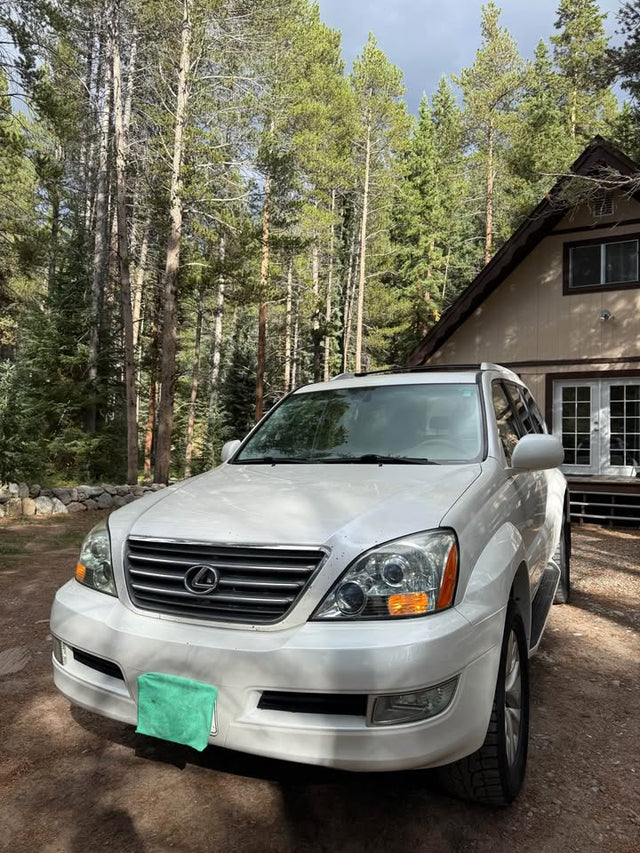 2004 Lexus GX · GX 470 Sport Utility 4D — photo 3