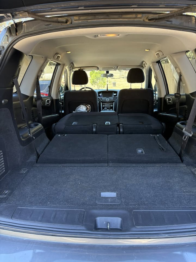 2019 Nissan Pathfinder · S Sport Utility 4D — photo 3
