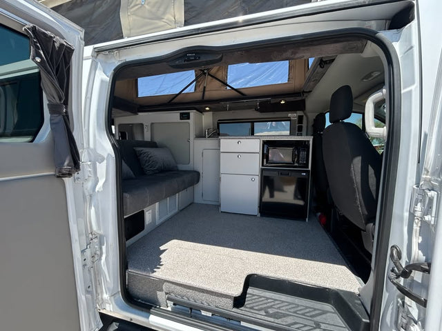2018 Ford Transit Sportsmobile Pop Top Camper van EX-L — photo 3