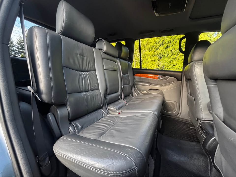 2004 Lexus GX · GX 470 Sport Utility 4D in Tacoma, WA (photo 11)