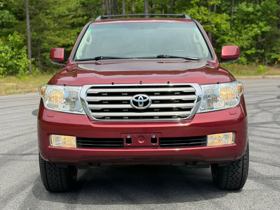 2008 Toyota Land Cruiser 4WD • Only 140K Miles • Rare Find (photo 3) — photo 3