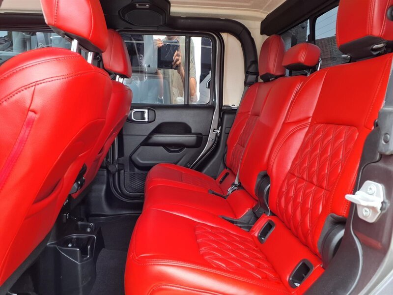 2020 Jeep Jeep Gladiator Overland in Westminster, CA (photo 11) — photo 11