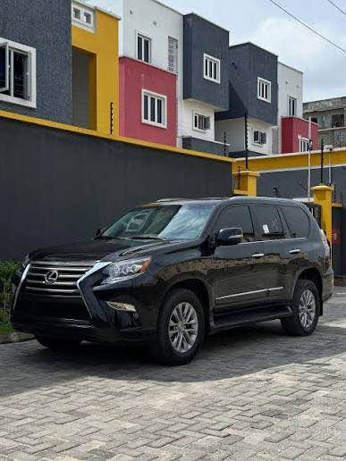2016 Lexus GX · GX 460 Luxury Sport Utility 4D — photo 2