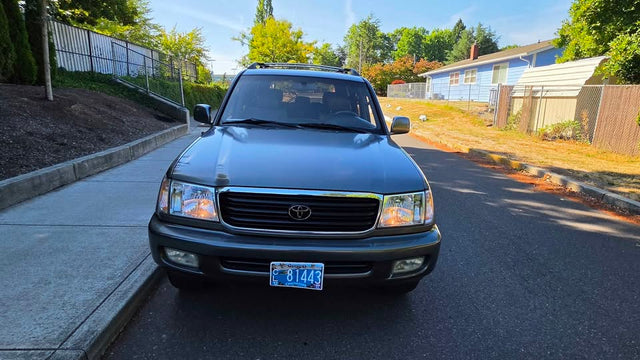 1998 Toyota Landcruiser · Sport Utility 4D — photo 2