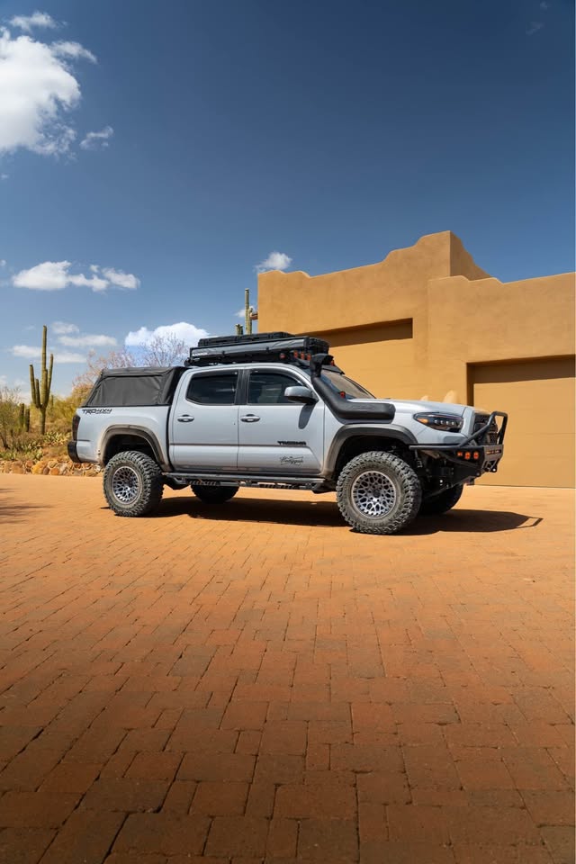 2020 Toyota Tacoma Double Cab · TRD Off-Road Pickup 4D 5 ft — photo 3