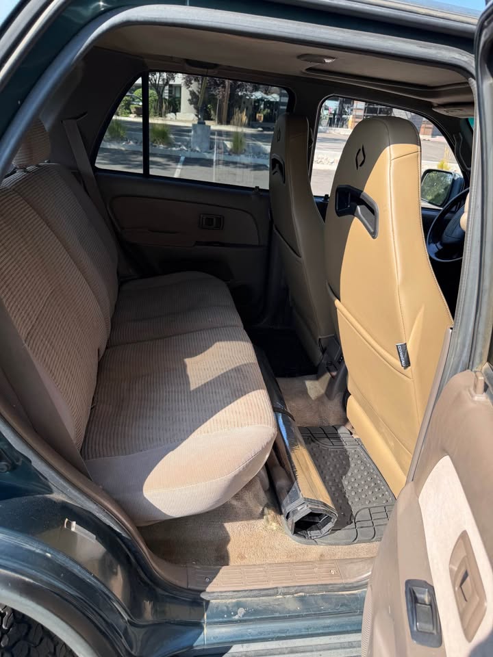 1997 Toyota 4Runner · SR5 Sport Utility 4D in Reno, NV (photo 6) — photo 6