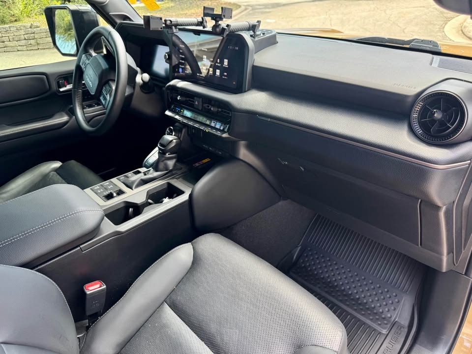 2025 Toyota Landcruiser · Heritage Edition Sport Utility 4D in Live Oak, TX (photo 12) — photo 12