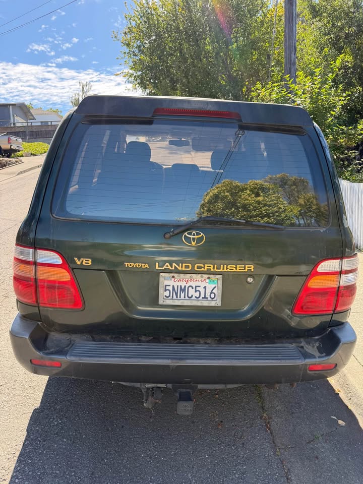 2000 Toyota Land Cruiser 4WD – 189k Miles – 2 Owner – Runs Great in Petaluma, CA (photo 2) — photo 2