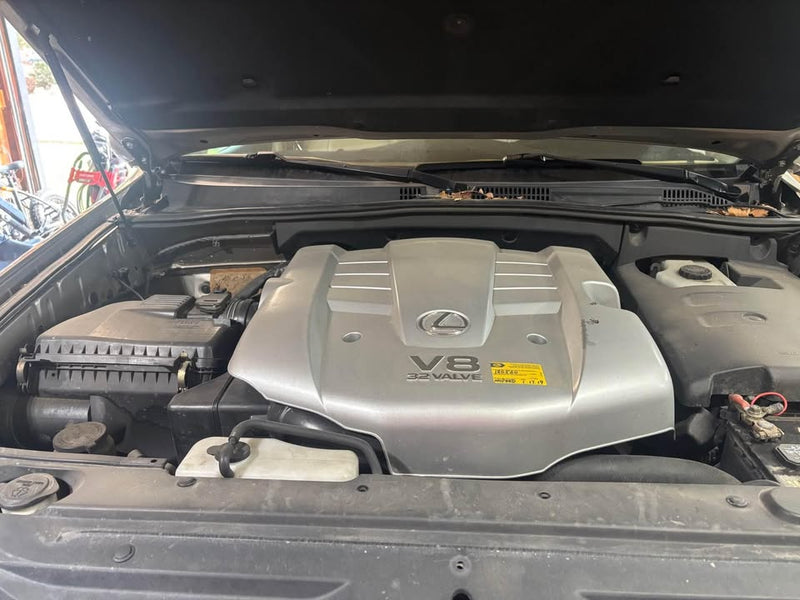 2004 Lexus GX · GX 470 Sport Utility 4D (photo 10) — photo 10
