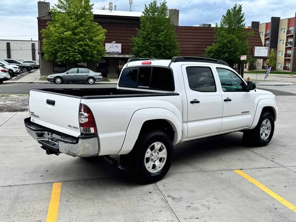 2014 Toyota Tacoma Double Cab · Pickup 4D 5 ft in Denver, CO (photo 4) — photo 4