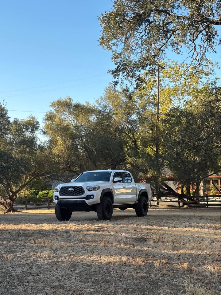 2017 Toyota Tacoma · TRD Off-Road in Fair Oaks, CA (photo 5) — photo 5